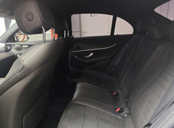 Mercedes-Benz E-Класс V (W213 S213 C238) Рестайлинг с пробегом 2020 года, цена 4 100 000 рублей, 71700 км, седан, Автокод Объявления