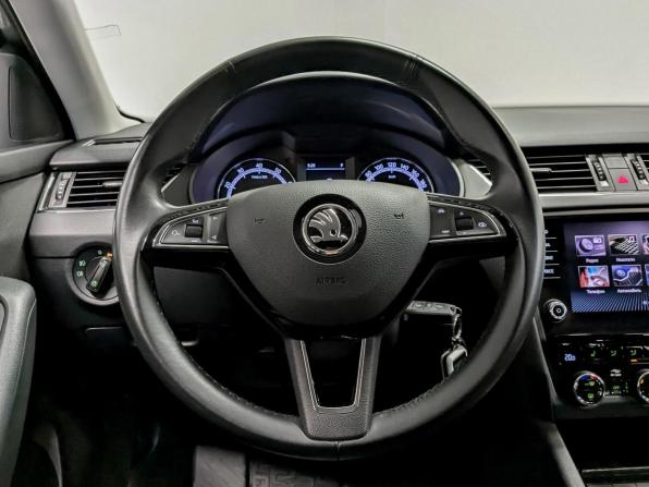 Skoda Octavia III (A7) Рестайлинг с пробегом 2019 года, цена 2 300 000 рублей, 47871 км, лифтбек, Автокод Объявления