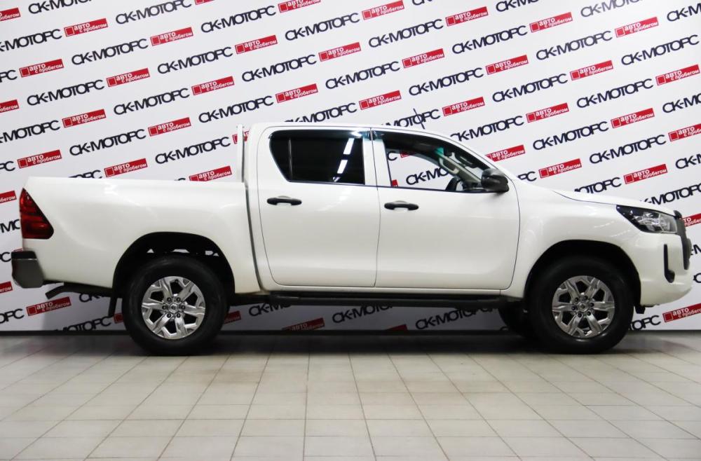 Toyota Hilux VIII Рестайлинг 2 Сургут  - изображение 6