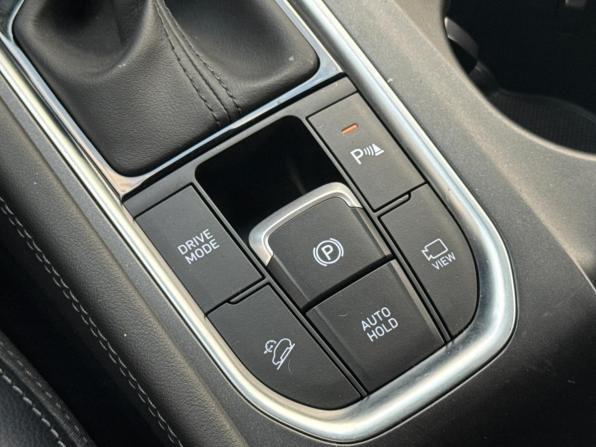 Hyundai Santa Fe IV с пробегом 2019 года, цена 3 800 000 рублей, 14124 км, внедорожник, Автокод Объявления