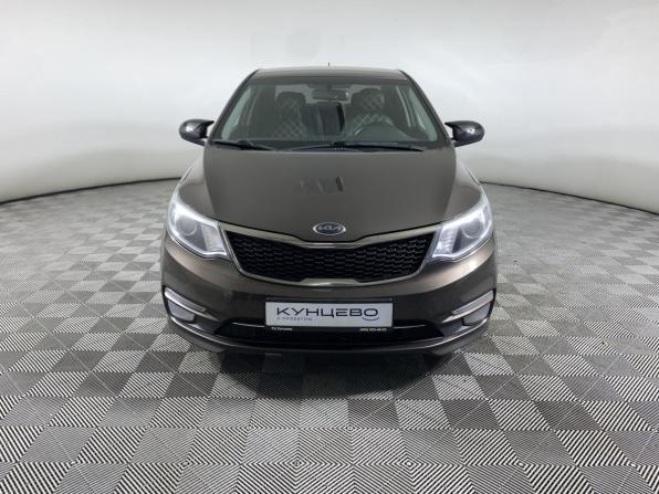 Kia Rio III Рестайлинг с пробегом 2016 года, цена 929 000 рублей, 180688 км, седан, Автокод Объявления