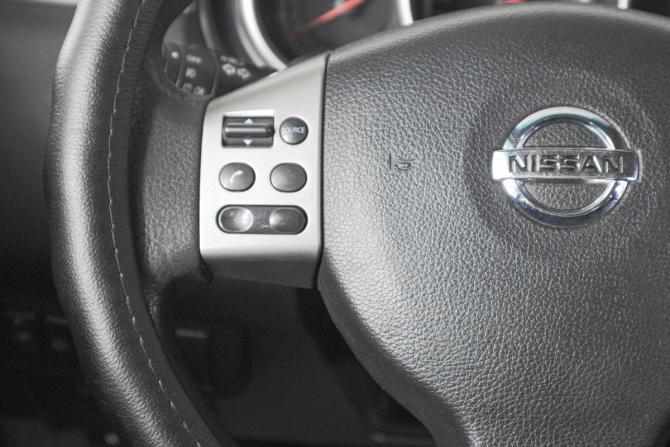 Nissan Tiida I Рестайлинг с пробегом 2010 года, цена 689 000 рублей, 281000 км, седан, Автокод Объявления