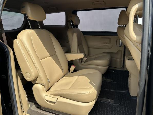 Kia Carnival III с пробегом 2019 года, цена 2 800 000 рублей, 143457 км, минивэн, Автокод Объявления
