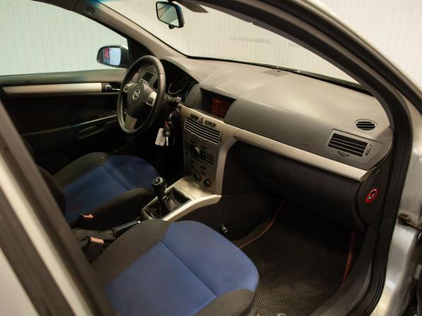 Opel Astra H Рестайлинг с пробегом 2009 года, цена 465 000 рублей, 206574 км, хэтчбек, Автокод Объявления
