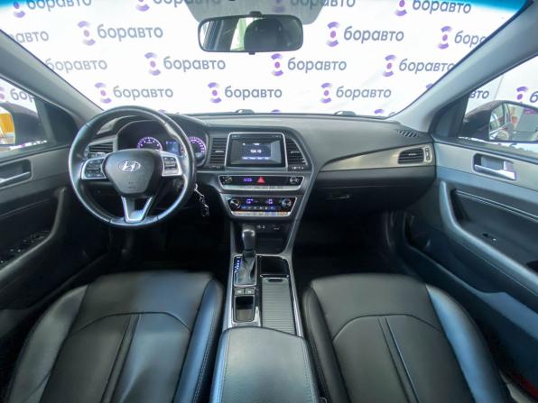 Hyundai Sonata VII (LF) Рестайлинг с пробегом 2019 года, цена 1 850 000 рублей, 107550 км, седан, Автокод Объявления