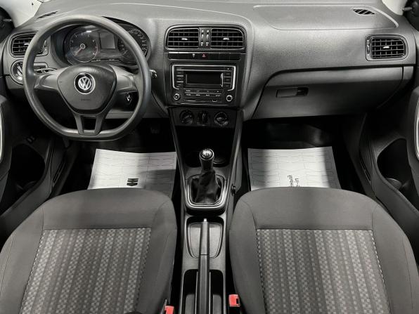 Volkswagen Polo V Рестайлинг с пробегом 2018 года, цена 1 045 000 рублей, 149349 км, седан, Автокод Объявления