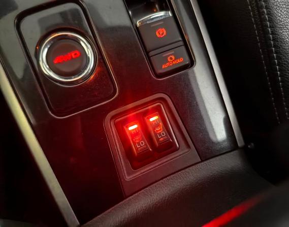Mitsubishi Outlander III Рестайлинг 2 с пробегом 2017 года, цена 1 888 000 рублей, 142638 км, внедорожник, Автокод Объявления