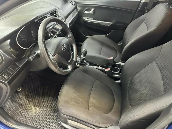Kia Rio III Рестайлинг с пробегом 2015 года, цена 874 408 рублей, 70625 км, седан, Автокод Объявления