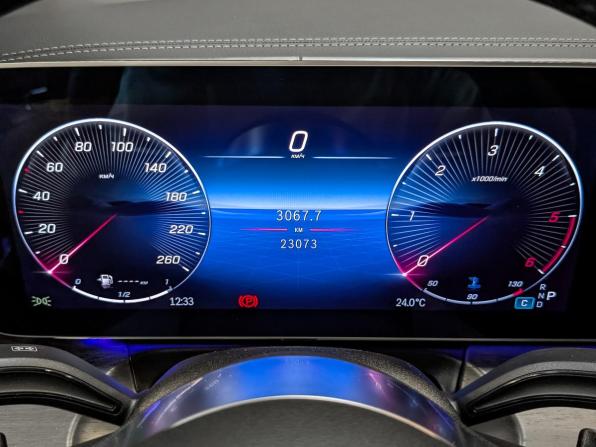 Mercedes-Benz V-Класс III (W447) Рестайлинг 2 с пробегом 2025 года, цена 12 200 000 рублей, 23068 км, минивэн, Автокод Объявления