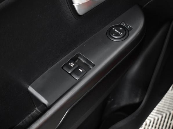 Kia Rio III Рестайлинг с пробегом 2016 года, цена 815 000 рублей, 201784 км, хэтчбек, Автокод Объявления