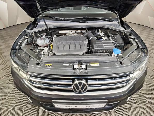 Volkswagen Tiguan II Рестайлинг с пробегом 2021 года, цена 4 200 000 рублей, 69437 км, внедорожник, Автокод Объявления
