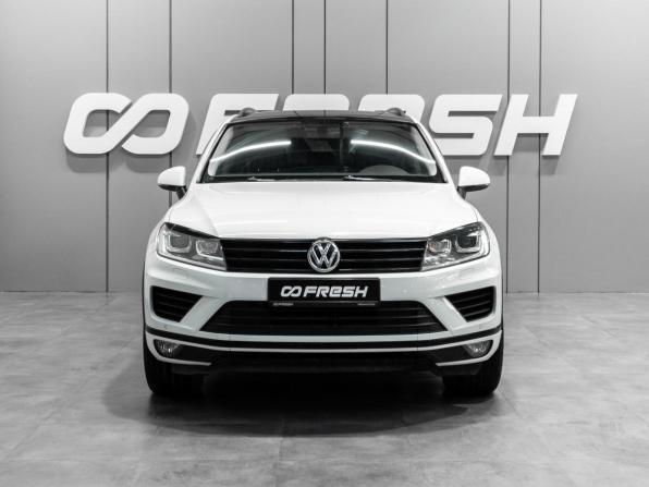 Volkswagen Touareg II Рестайлинг с пробегом 2016 года, цена 2 999 000 рублей, 201407 км, внедорожник, Автокод Объявления