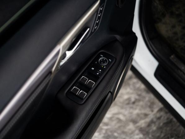 Lexus RX IV Рестайлинг с пробегом 2019 года, цена 4 300 000 рублей, 148687 км, внедорожник, Автокод Объявления