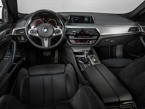BMW 5 серии VII (G30/G31/G38) с пробегом 2019 года, цена 3 710 000 рублей, 121078 км, седан, Автокод Объявления