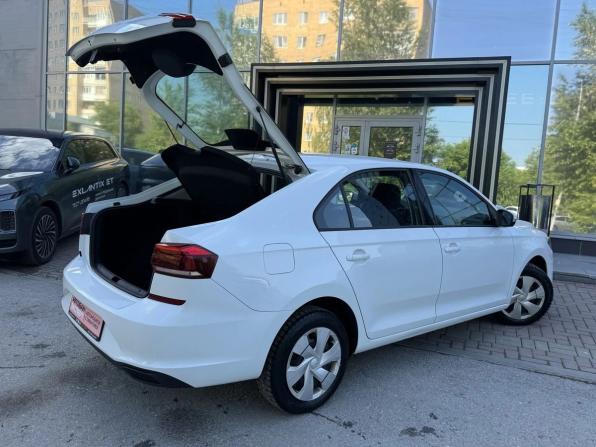 Volkswagen Polo VI с пробегом 2021 года, цена 1 599 000 рублей, 49170 км, лифтбек, Автокод Объявления