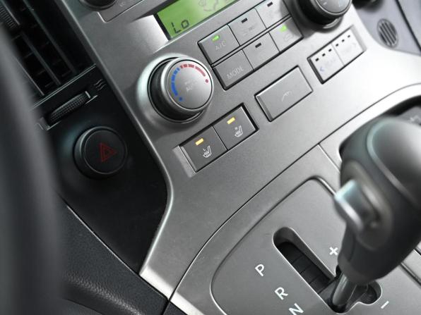Hyundai Grand Starex I с пробегом 2011 года, цена 1 449 000 рублей, 215000 км, минивэн, Автокод Объявления