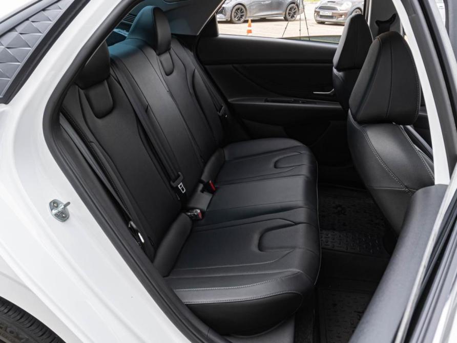 Hyundai Elantra VII (CN7) Рестайлинг Краснодар  - изображение 7
