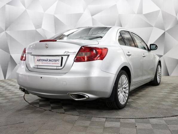 Suzuki Kizashi с пробегом 2011 года, цена 880 000 рублей, 189259 км, седан, Автокод Объявления