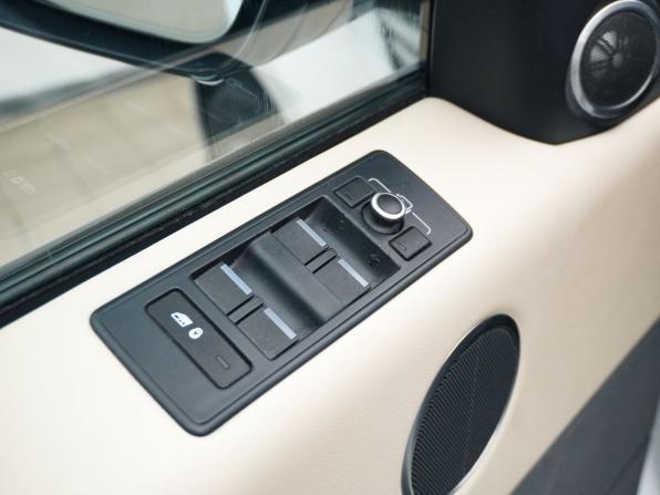 Land Rover Range Rover Sport II с пробегом 2015 года, цена 3 330 000 рублей, 186556 км, внедорожник, Автокод Объявления