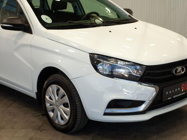 Lada (ВАЗ) Vesta I с пробегом 2021 года, цена 950 000 рублей, 102506 км, универсал, Автокод Объявления