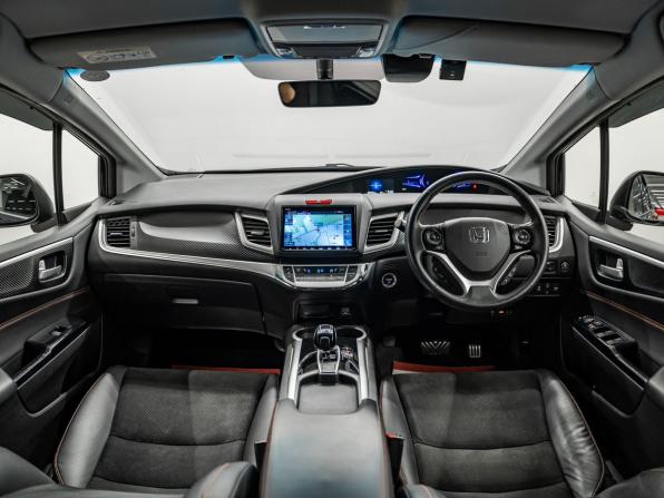 Honda Jade I Рестайлинг с пробегом 2018 года, цена 1 800 000 рублей, 89254 км, компактвэн, Автокод Объявления