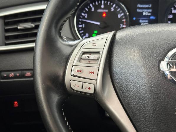 Nissan Qashqai II с пробегом 2016 года, цена 1 537 000 рублей, 161812 км, внедорожник, Автокод Объявления