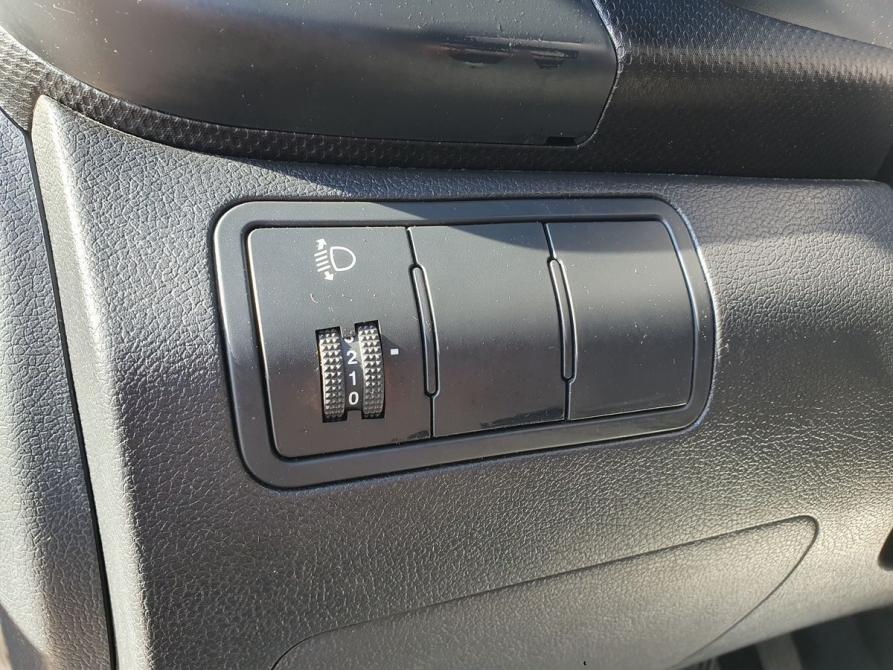 Hyundai Solaris I Санкт-Петербург  - изображение 22