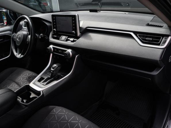 Toyota RAV4 V (XA50) с пробегом 2021 года, цена 3 650 000 рублей, 28245 км, внедорожник, Автокод Объявления