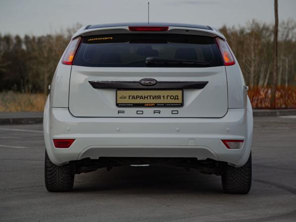 Ford Focus II Рестайлинг с пробегом 2008 года, цена 400 000 рублей, 331631 км, седан, Автокод Объявления