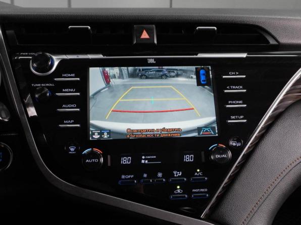 Toyota Camry VIII (XV70) с пробегом 2020 года, цена 2 679 000 рублей, 84261 км, седан, Автокод Объявления