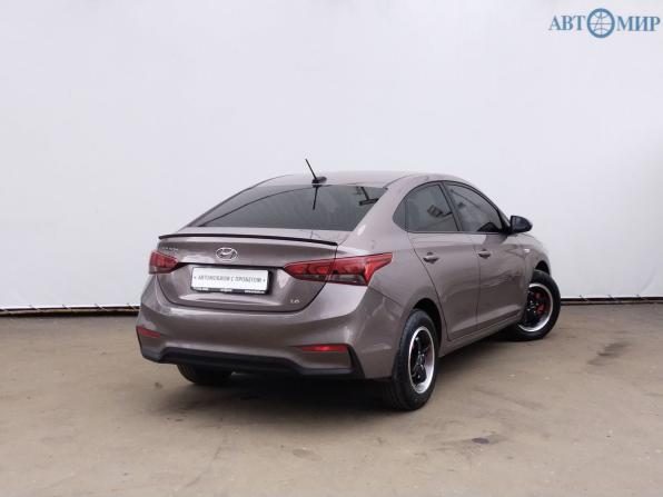 Hyundai Solaris II с пробегом 2019 года, цена 1 350 000 рублей, 98892 км, седан, Автокод Объявления