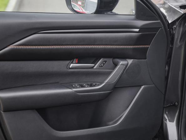Mazda CX-50 с пробегом 2023 года, цена 3 524 000 рублей, 58235 км, внедорожник, Автокод Объявления