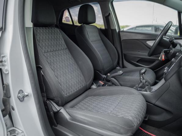 Opel Mokka I с пробегом 2014 года, цена 860 000 рублей, 129877 км, внедорожник, Автокод Объявления