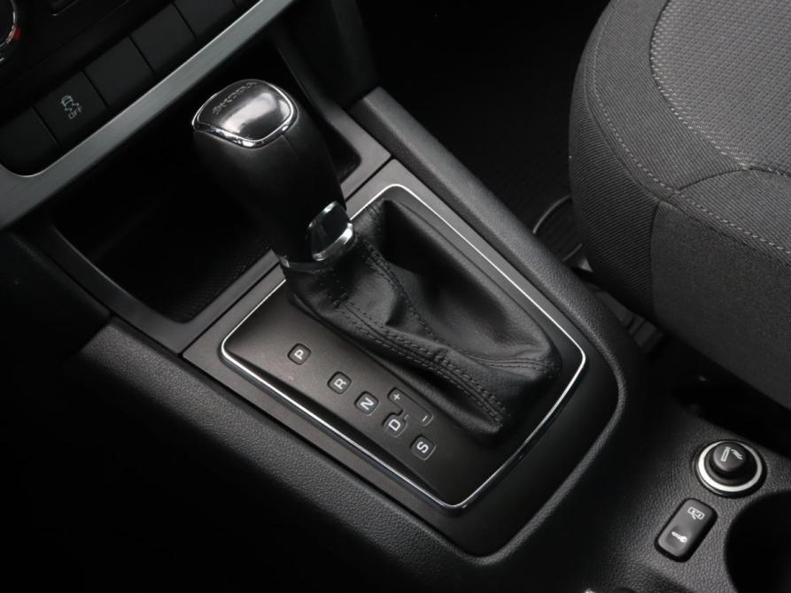 Skoda Yeti I Рестайлинг Москва  - изображение 18