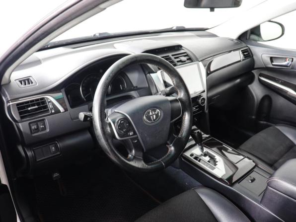 Toyota Camry VII (XV50) с пробегом 2013 года, цена 1 350 000 рублей, 115945 км, седан, Автокод Объявления