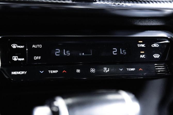 Kia K5 III с пробегом 2021 года, цена 2 799 000 рублей, 110041 км, седан, Автокод Объявления