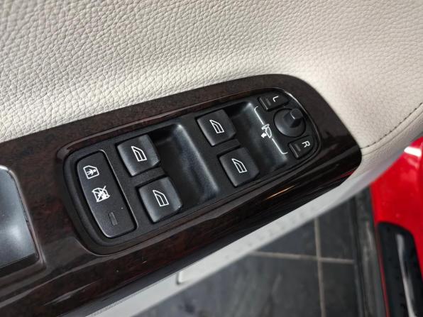Volvo V50 I Рестайлинг с пробегом 2007 года, цена 848 000 рублей, 226000 км, универсал, Автокод Объявления