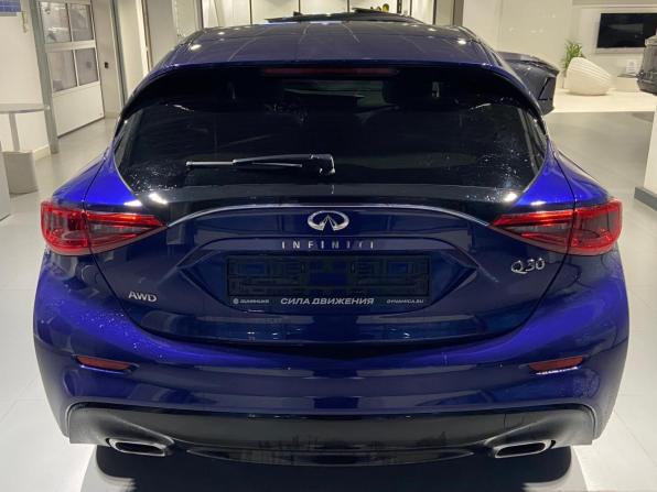 Infiniti Q30 с пробегом 2017 года, цена 2 580 000 рублей, 46964 км, хэтчбек, Автокод Объявления