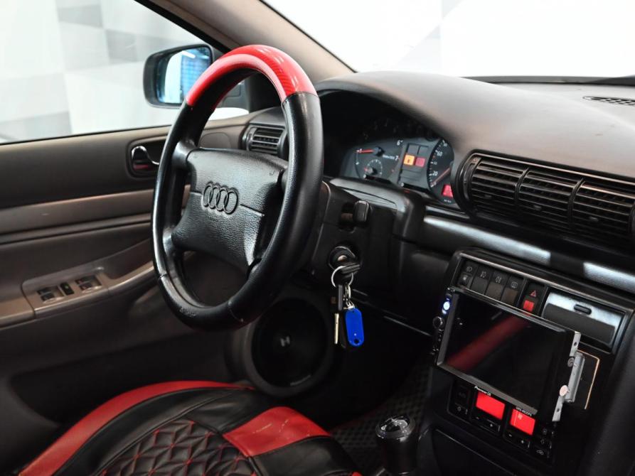 Audi A4 I (B5) Екатеринбург  - изображение 5