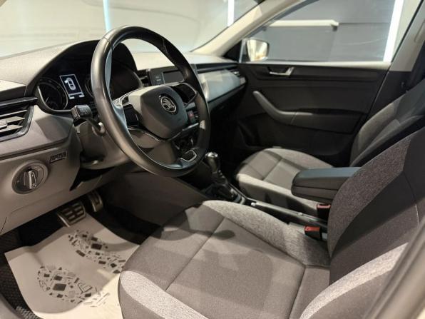 Skoda Rapid II с пробегом 2021 года, цена 1 718 000 рублей, 39100 км, лифтбек, Автокод Объявления