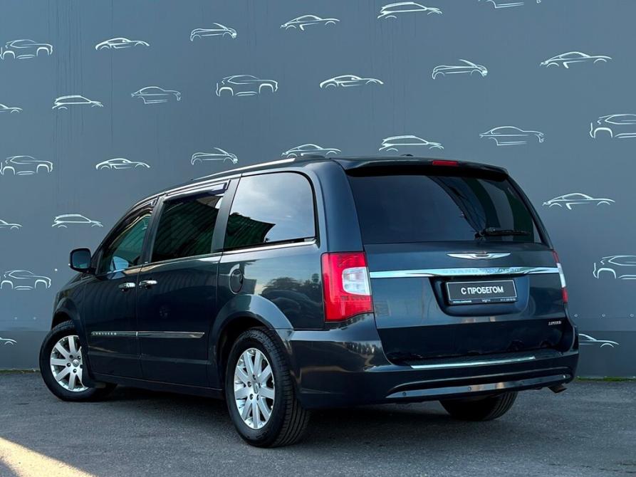 Chrysler Voyager V Рестайлинг Санкт-Петербург  - изображение 4