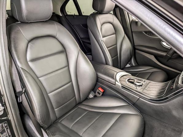 Mercedes-Benz C-Класс IV (W205) Рестайлинг с пробегом 2019 года, цена 2 766 000 рублей, 92328 км, седан, Автокод Объявления