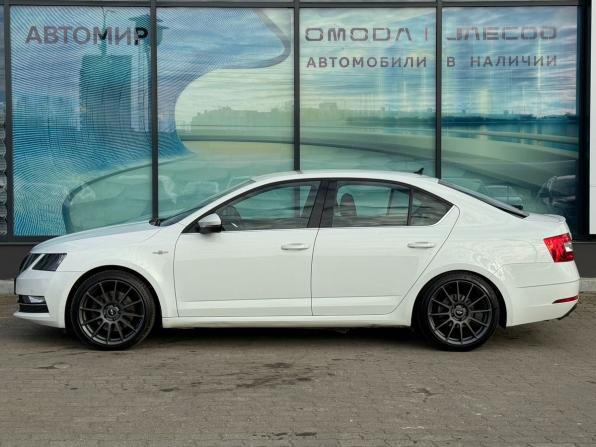Skoda Octavia III (A7) Рестайлинг с пробегом 2020 года, цена 1 950 000 рублей, 114998 км, лифтбек, Автокод Объявления