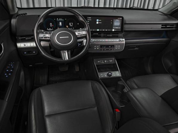 Hyundai Kona I Рестайлинг с пробегом 2023 года, цена 2 534 111 рублей, 26043 км, внедорожник, Автокод Объявления