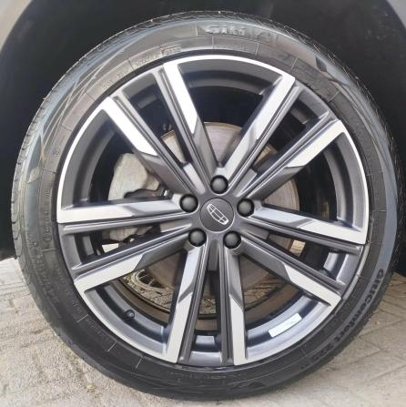 Geely Monjaro I с пробегом 2023 года, цена 3 200 000 рублей, 37000 км, внедорожник, Автокод Объявления