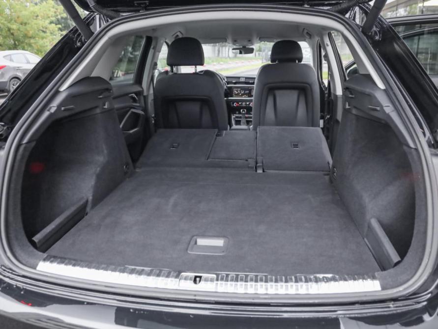 Audi Q3 II (F3) Санкт-Петербург  - изображение 31