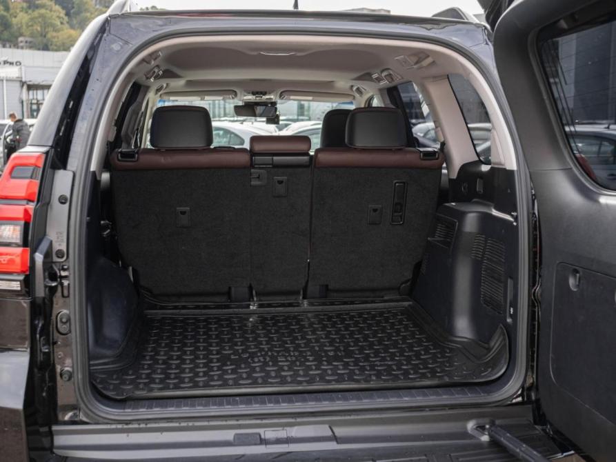 Toyota Land Cruiser Prado 150 Series Рестайлинг 2 Сочи  - изображение 26