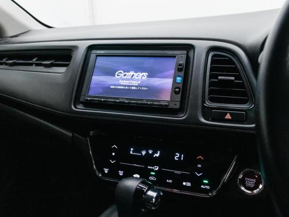 Honda Vezel I с пробегом 2017 года, цена 1 729 000 рублей, 98921 км, внедорожник, Автокод Объявления