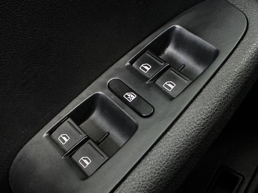 Volkswagen Jetta VI Рестайлинг Ростов-на-Дону  - изображение 14