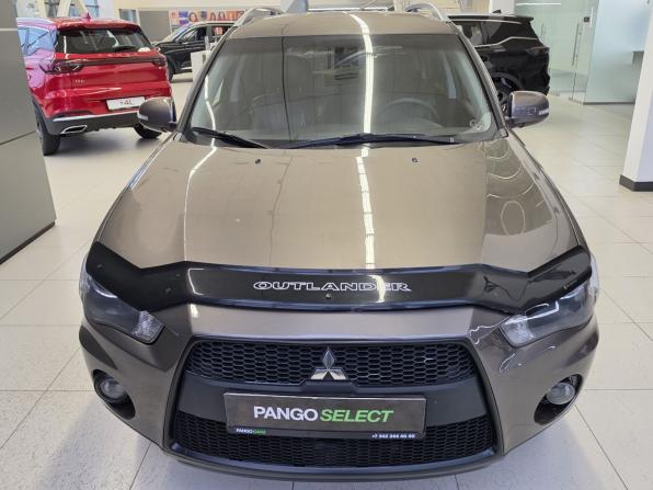 Mitsubishi Outlander II Рестайлинг с пробегом 2010 года, цена 999 000 рублей, 223680 км, внедорожник, Автокод Объявления